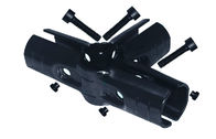 Usage-résistance noire à quatre voies de joints/connecteurs de tuyau en métal